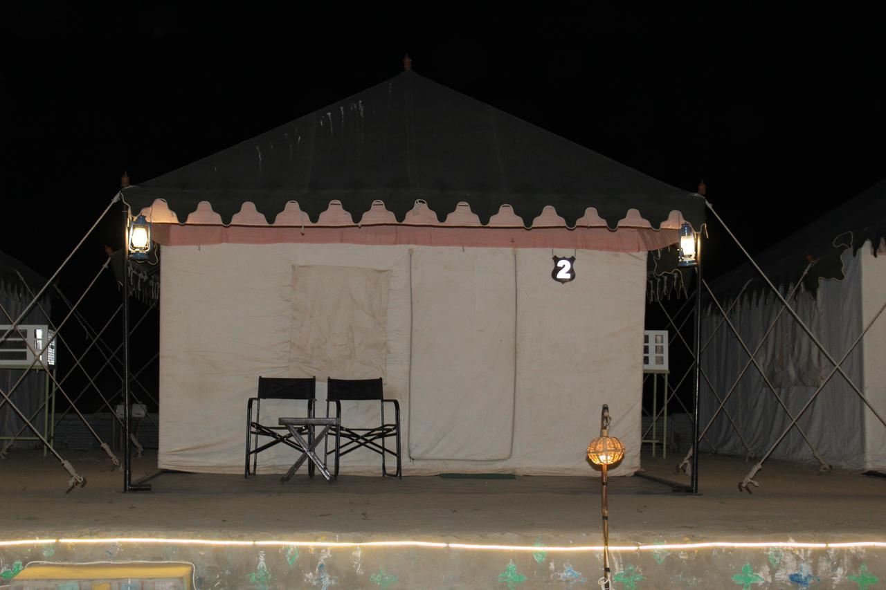 Hôtel Nova Patgar Tents à Bhuj Extérieur photo